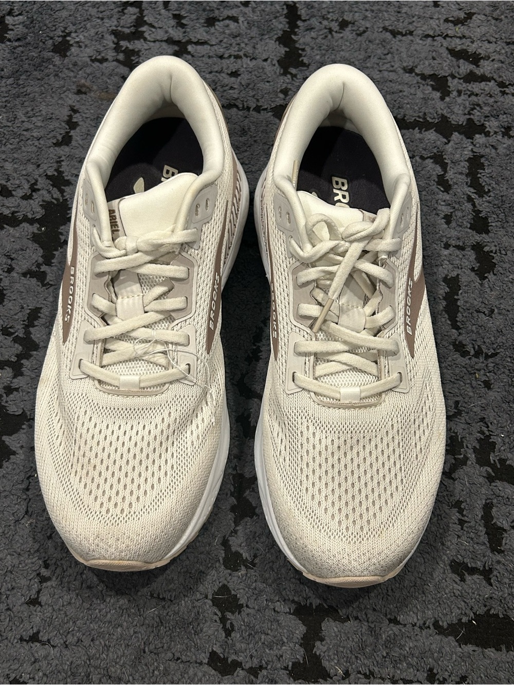 Brooks Men's sneakers size 12
